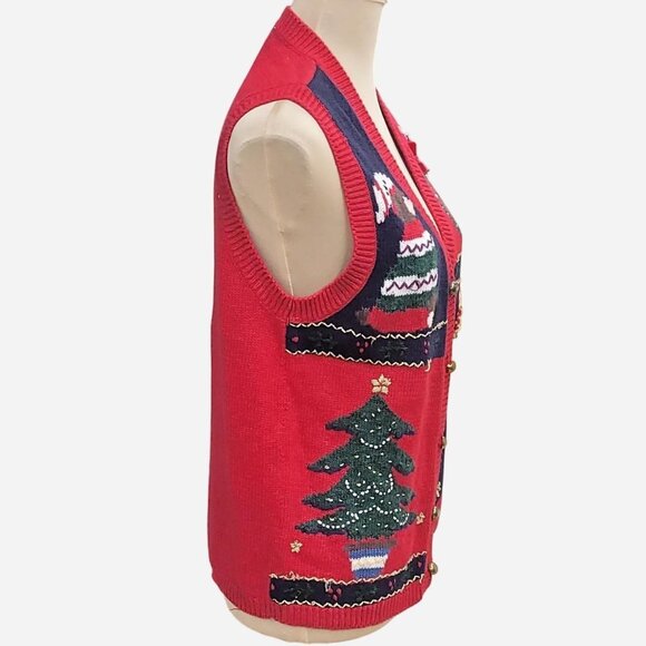 Capacity Christmas Sweater Vest – Red/Blue – Petite L – Santa & Stockings - Picture 4 of 6